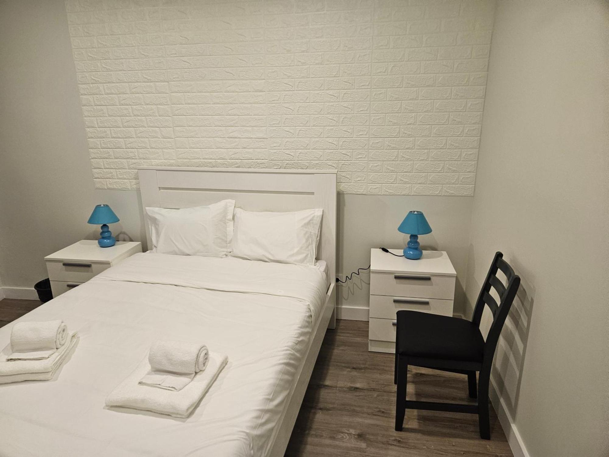 Bella Italia Coronel Miranda Guest House Понта-Делгада Екстер'єр фото
