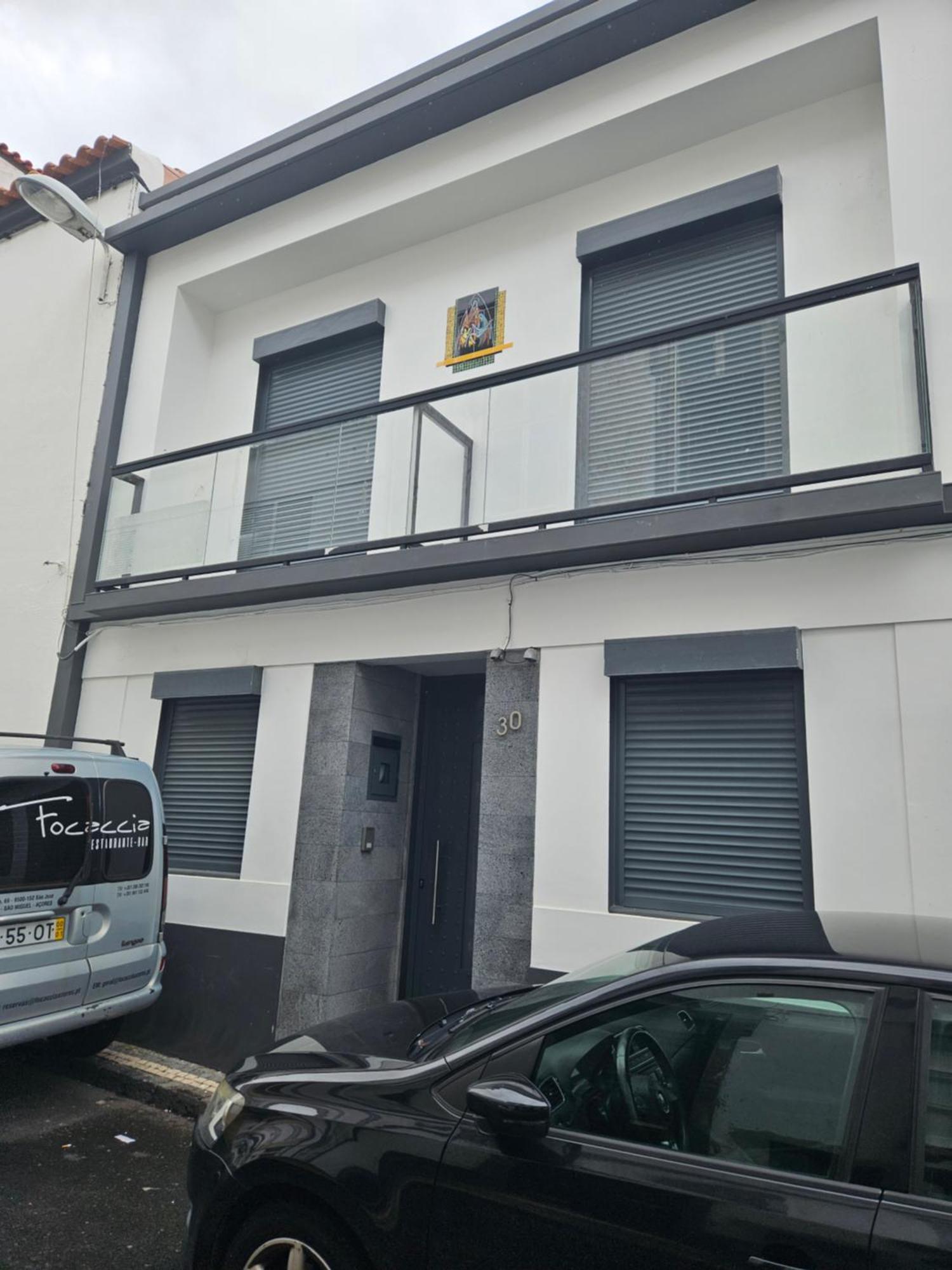 Bella Italia Coronel Miranda Guest House Понта-Делгада Екстер'єр фото