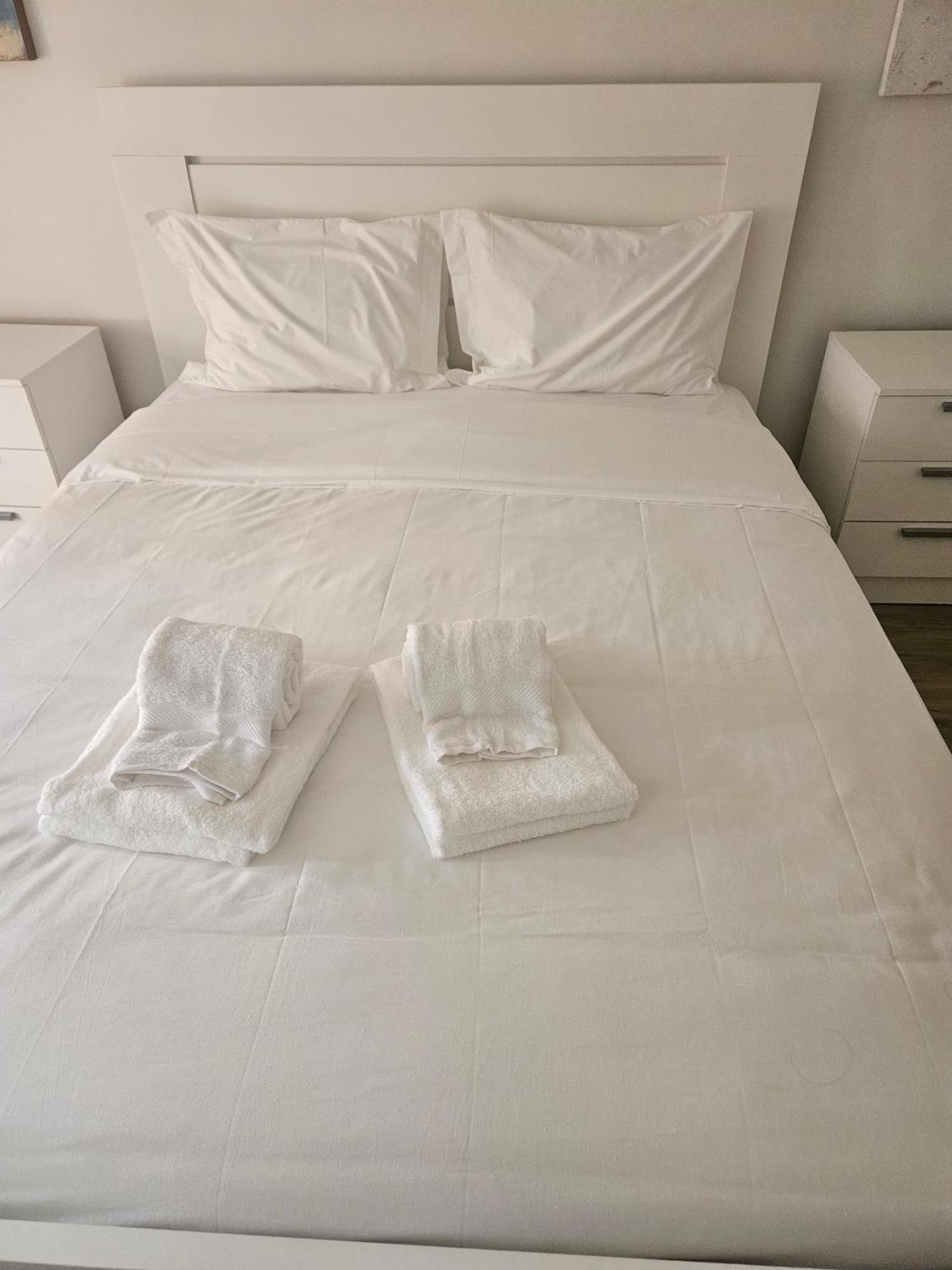Bella Italia Coronel Miranda Guest House Понта-Делгада Екстер'єр фото